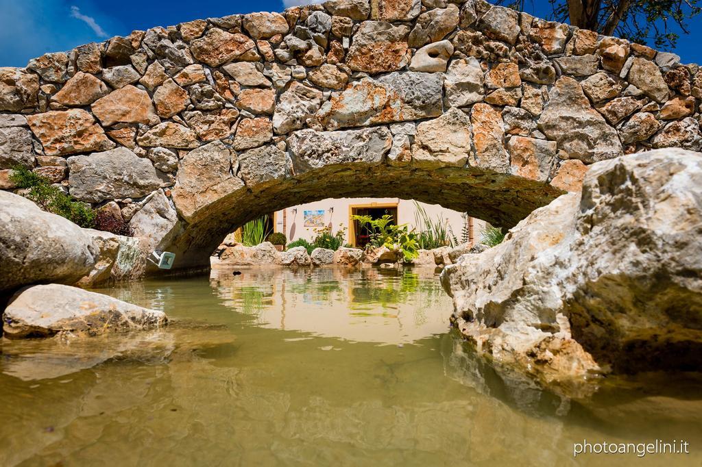 Agriturismo Antichi Granai Villa Calatafimi Exterior photo