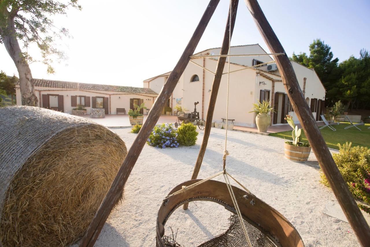 Agriturismo Antichi Granai Villa Calatafimi Exterior photo